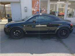 フロントブレンボキャリパー