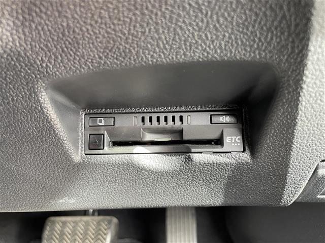 【ETC】高速道路を運転する際に便利なETCもついてます！