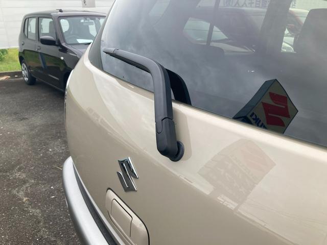 リヤワイパーもついています。