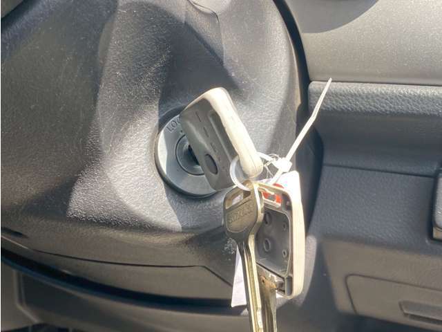指定工場ですので車検・板金・修理もお任せ下さい♪0078-6002-977849
