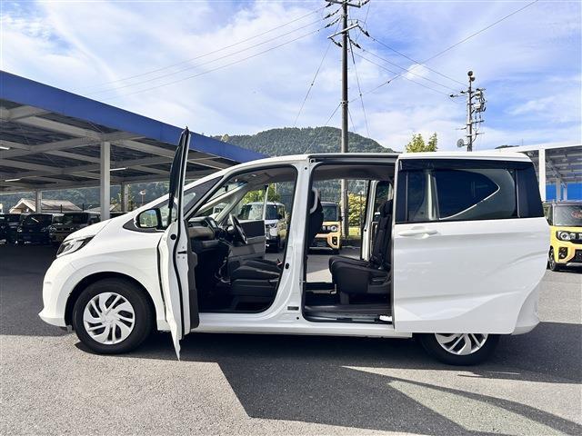 ☆便利な両側電動スライドドア！狭い駐車場などでも隣を気にせず乗降りできます！☆
