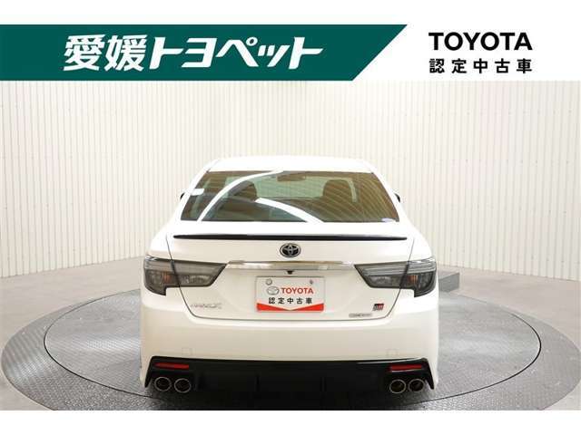 スタイリッシュなリヤテールライト♪