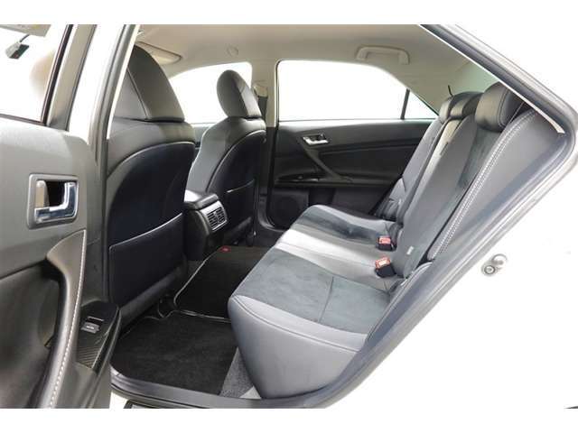 まるまるクリーニングでシート洗浄も行っているのでキレイでピカピカです！