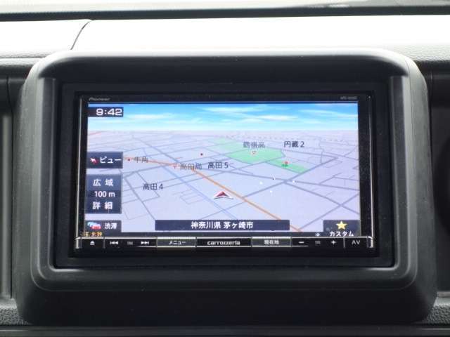 ナビ・オーディオ、ETCなど新規取り付けからお持ちの装備の載せ替えまでお気軽にお申し付けください。（車種・装備により対応できない場合がございます）