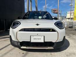 MINI正規ディーラー取り扱い　MINI認定中古車　MINI　NEXT甲府お車の詳細や展示状況は055-236-3252もしくはフリーダイヤル0078-6002-322544までお気軽にお問合せ下さい。http://www.kofu.mini.jp/dealer/kofu/