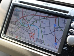 純正ナビ搭載車！！ナビ起動までの時間と地図検索する速度が魅力で、初めての道でも安心・快適なドライブをサポートします！！