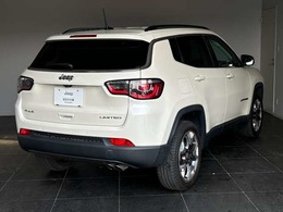 ◆正規ディーラーにてご購入のお客様限定の自動車保険もご用意！ご加入頂いた際、“無償”で《オリジナル補償》⇒『ボディ補償』『ガラス補償』『タイヤ補償』をご提供。※詳細はスタッフにお尋ね下さい。