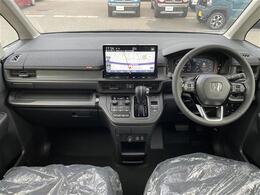 【インパネ全体】全方位で視界が広く、高い目線で運転もしやすいです！