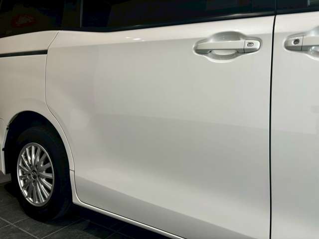 ◆遠方の場合でも、ご自宅でのご納車可能です★現車の確認ができない場合、追加写真を送ることも可能ですので、お気軽にお電話下さい★保証は全国のディーラー様にでお受けいただくことが可能です★