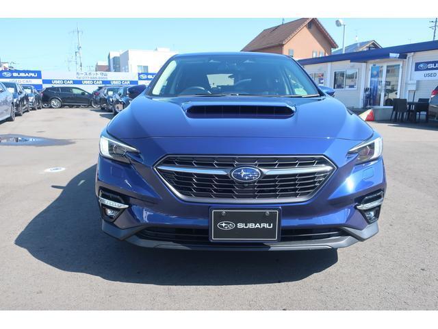 0次安全とは車の基本設計を工夫し安全性を高めて事故に遭わないための考え方です。そのためスバルの車は視界設計やドライビングポジションなど細部までこだわり抜いて作られています。