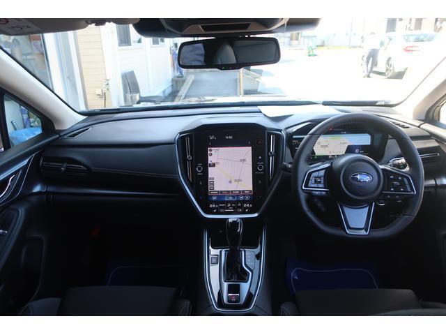 インパネ周りになります。全方向への視界性能、綺麗なメーター類と扱いやすいスイッチ類になります。