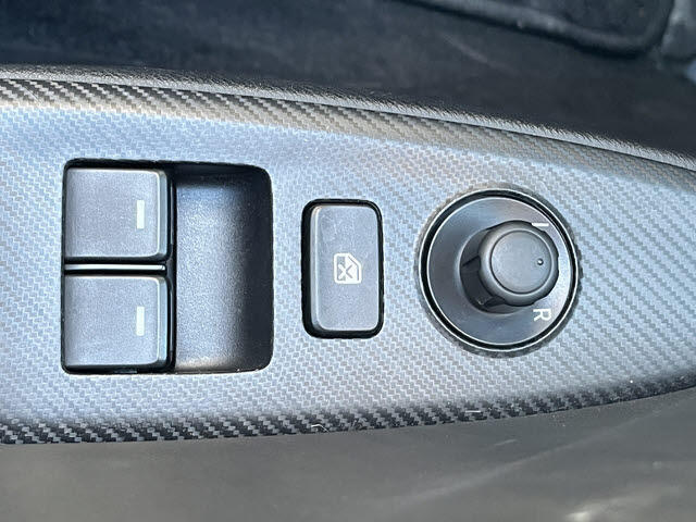 保証付きメンテナンスパックは選べる2年と4年！お客様のカーライフに合わせご提案させて頂きます。遠方のお客様などメンテナンスパック無しでもご購入は可能です。