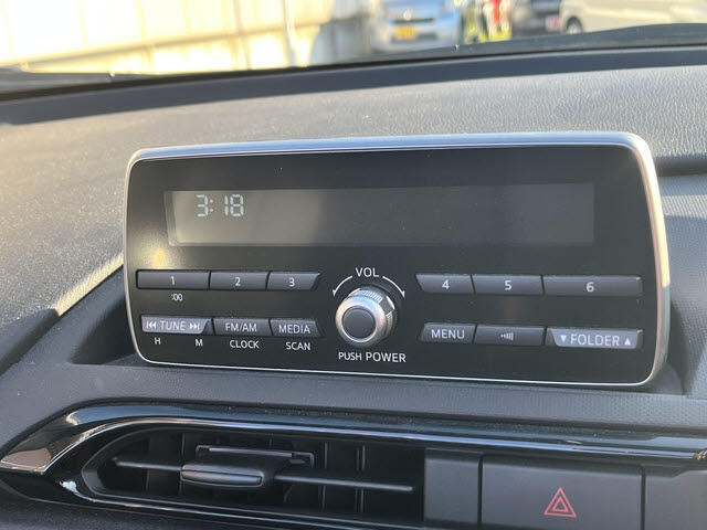 この度は数ある自動車販売店の中から当店の在庫をご覧頂き感謝致します！色や年式などもっと深くお探しになりたい場合はオークションからの仕入れの依頼や他社業販なども承りますので、遠慮なくご相談ください！