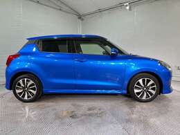 当店は整備工場以外にも自社板金工場も完備！！保険事故はもちろん、ちょっとしたキズ凹みの修理も格安にて承ります。