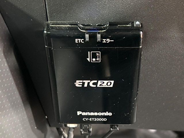 【ETC】高速道路の料金所をストレスなく通過！話題のスポットやサービスエリアに多い「スマートIC」利用時は必須のアイテムです。当店でセットアップを実施、ご納車当日からすぐにご利用いただけます！