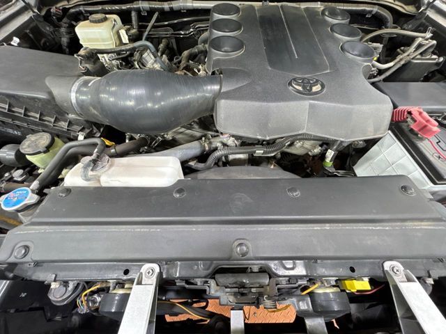親切・丁寧な専門メカニックスタッフが応対！・車検・点検整備・事故等の修理などアフターサービスも安心。お車のカスタマイズもネクステージのサービススタッフまでご相談ください！