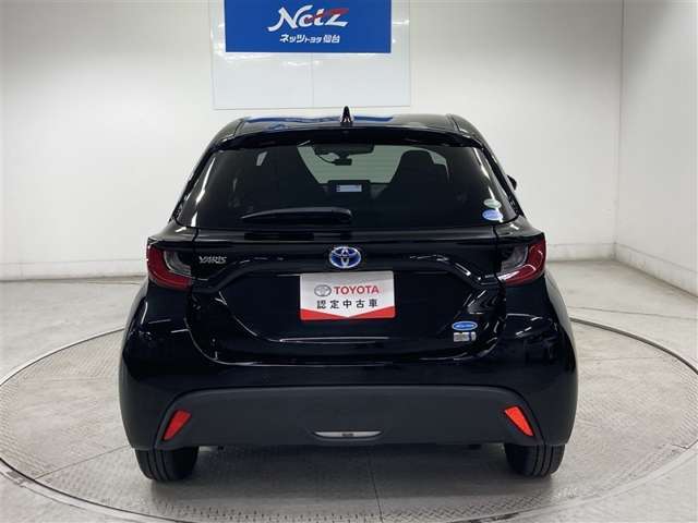 女性の方にも取扱いやすいコンパクトボディーは人気の的、限られたボディサイズで心にゆとりを生む室内空間は大事ですね。