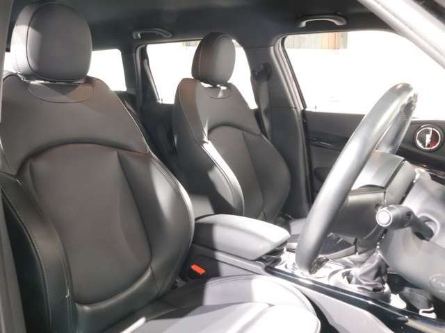 ■※注意※ショールーム以外の離れたモータープールにて保管している車輌が多数あるため、実車をご覧になりたい場合は、お手数ですがご来店前に事前確認のご連絡を頂きますようお願い致します。