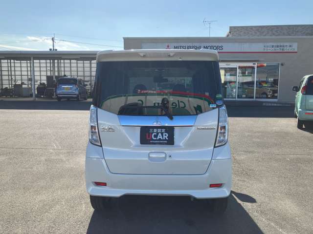 後面画像です。