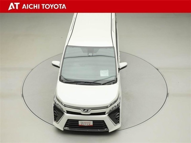 ご覧いただき誠にありがとうございます。お車が気になりましたらぜひお店へ。ご来店前のご連絡をお待ちしております♪