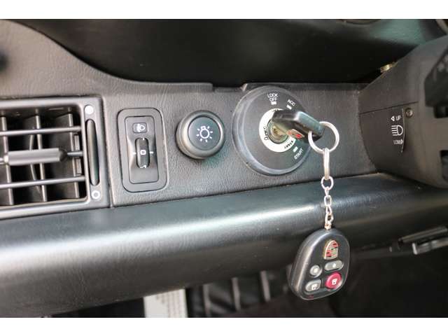 ■車両の詳細画像など、ご希望の箇所がございましたら写真をお送り致しますのでご不明点がございましたらお気軽にお問い合わせ下さい♪