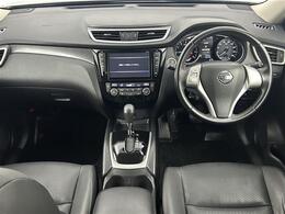 【インパネ全体】全方位で視界が広く、高い目線で運転もしやすいです！