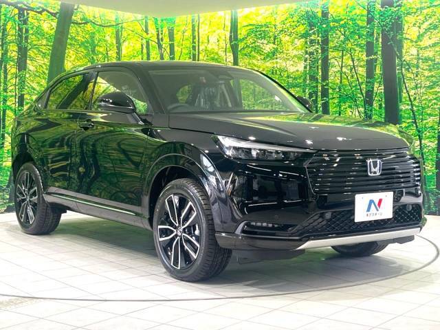 大好評のボディコーティング「弾スプラッシュコート」もご納車までに施工可能。通常のガラスコートと異なる、耐久年数6年の無機質ガラスコーティングが、ボディをキレイな状態に保ってくれます。