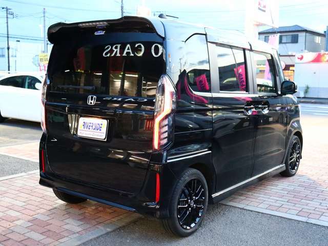 弊社に在庫の無いお車をお探しのお客様。弊社は全国のオートオークションに加盟しております。