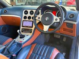 ブルータバコカラーインテリア