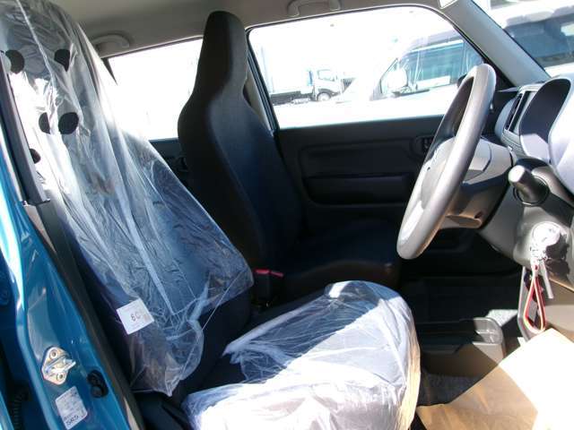 ★あなたの愛車高価買取・下取★良質なお車を直接店頭で販売しますので、高く下取り出来ます！オークション出品を前提とした買取店には負けません！是非ご相談下さい★