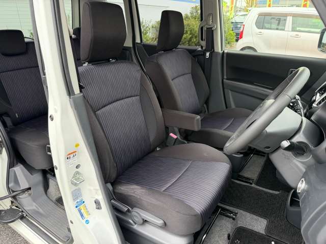 工賃別オイル代年2回無料＆24時間ロードサービスのケーユーメンバーズカードや3年間のオイル交換無料♪定期点検整備代、消耗品の交換がセットになったメンテナンスパック、こすっても安心コーティング等の特典有