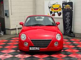 修復歴はリアパネル交換程度で走行に問題は有りません。