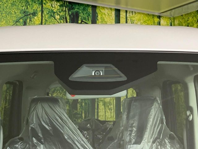 【スズキ　セーフティサポート】走行中に前方の車両等を認識し、衝突しそうな時は警報とブレーキで衝突回避と被害軽減をアシスト。より安全にドライブをお楽しみいただけます。