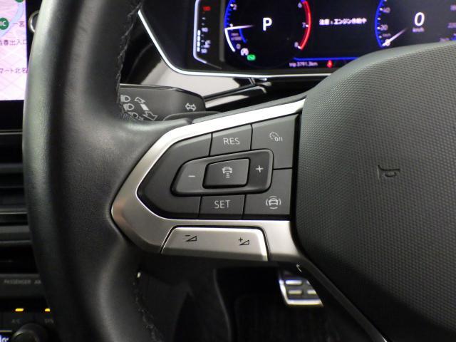 追従型クルーズコントロール「ACC」。設定した速度を上限に自動で加減速し、一定の車間距離を保つことでロングドライブの疲労を軽減します。