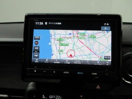 ナビゲーション装備☆多彩な機能で快適ドライブをアシスト☆オーディオ機能も充実していますね☆