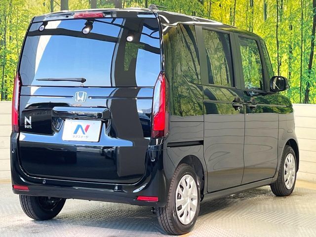 大好評のボディコーティング「弾スプラッシュコート」もご納車までに施工可能。通常のガラスコートと異なる、耐久年数6年の無機質ガラスコーティングが、ボディをキレイな状態に保ってくれます。