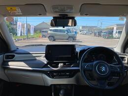 視認性の高いインパネ周り☆