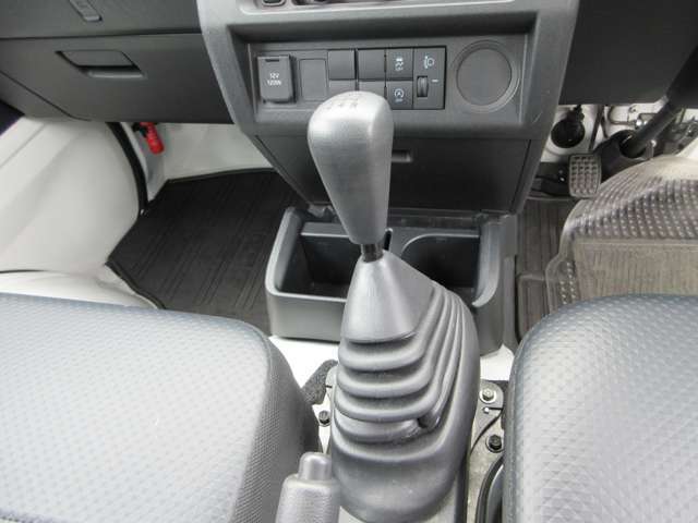 5MT車