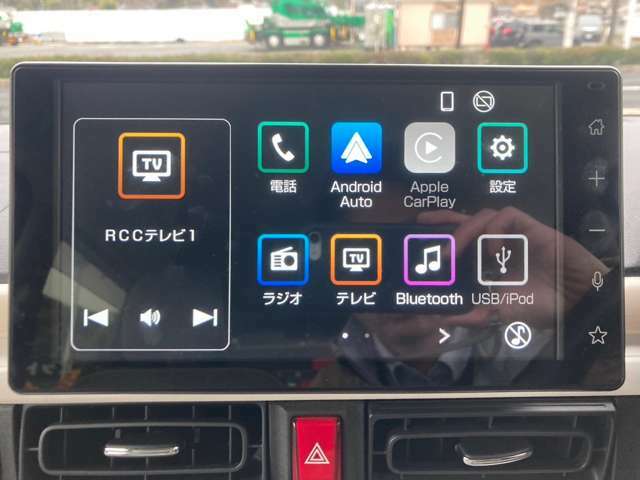 ワイヤレス対応のApple　CarPlay機能を搭載したディスプレイオーディオ