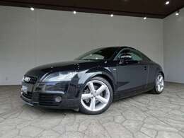 別途保証延長プランご用意ございます。自社工場完備で1級整備士在中です！輸入車から国産まで幅広く対応しておりますので、納車後のアフターフォローもお任せください！