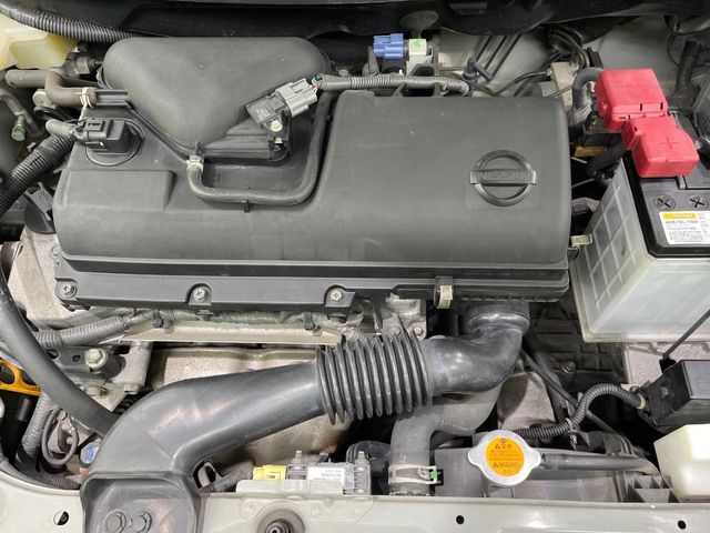 親切・丁寧な専門メカニックスタッフが応対！・車検・点検整備・事故等の修理などアフターサービスも安心。お車のカスタマイズもネクステージのサービススタッフまでご相談ください！