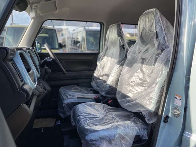 車両をご掲載にあたって車両写真でお車の状態が全て伝わるように意識しております！内外装の傷や汚れは全て確認して撮影しております。内装の匂いなど写真でわからないことは直接お電話などでお伝えくださいませ！