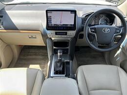 【インパネ全体】全方位で視界が広く、高い目線で運転もしやすいです！