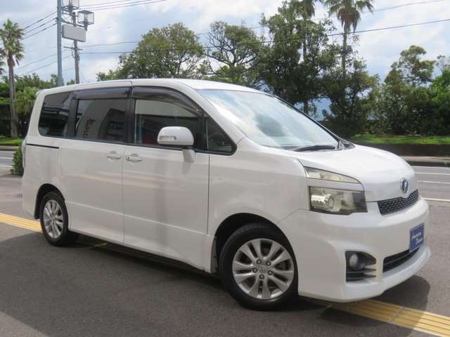 ■全車無料保証付販売■在庫台数常時100台以上■自社認証工場完備にてアフターサービスも充実しています■