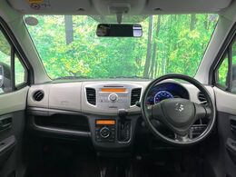 グループ総在庫数約30，000台！！全国の系列店からメーカー・車種問わずご紹介出来るので、あなたにピッタリのお車が見つかるはずです♪まずはお問い合わせ下さい☆