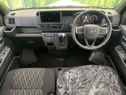 グループ総在庫数約30，000台！！全国の系列店からメーカー・車種問わずご紹介出来るので、あなたにピッタリのお車が見つかるはずです♪まずはお問い合わせ下さい☆