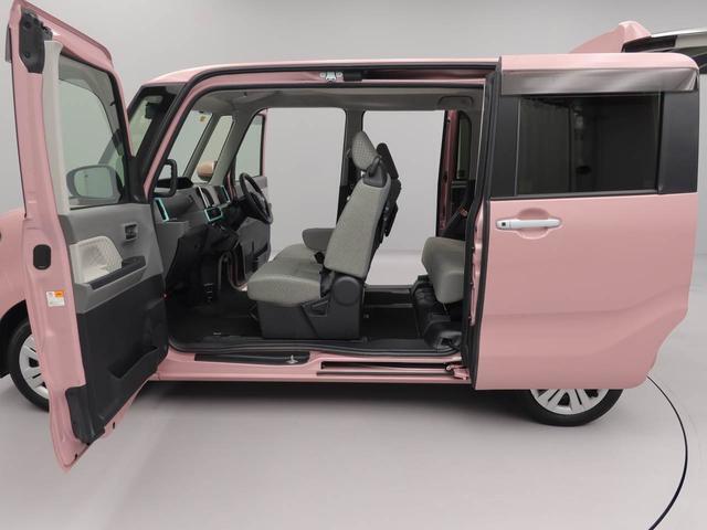 【バックモニター】駐車時に後方がリアルタイム映像で確認できます。大型商業施設や立体駐車場での駐車時や、夜間のバック時に大活躍！運転スキルに関わらず、今や必須となった装備のひとつです！
