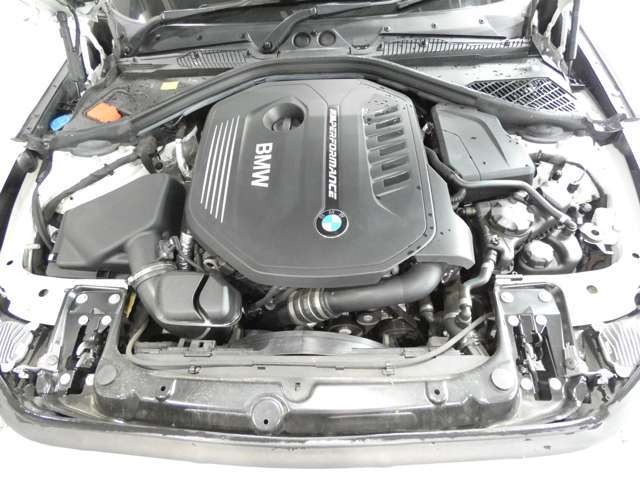 3リッター直列6気筒DOHC BMWツインパワーターボエンジン搭載！