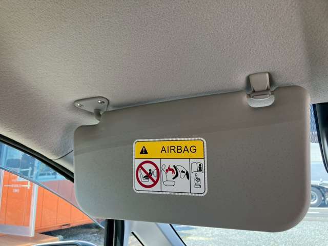 この度は当店のお車をご覧になっていただき、誠にありがとうございます。じっくり現車確認して頂けるよう、ご準備を致します！