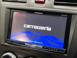 【ナビゲーション】目的地までしっかり案内してくれる使いやすいナビ。Bluetooth接続すればお持ちのスマホやMP3プレイヤーの音楽を再生可能！毎日の運転がさらに楽しくなります！！